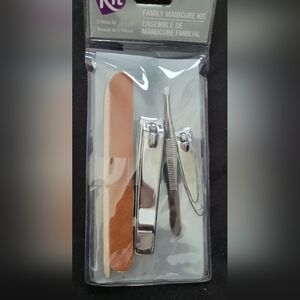 Nail care kit